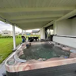 Dom Nad Morzem Z Jacuzzi 10 Osob Morze Przygod Villa Mieroszyno