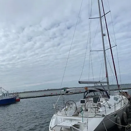 Dom Nad Morzem Z Jacuzzi 10 Osob Morze Przygod Вилла