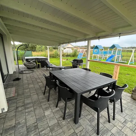 Dom Nad Morzem Z Jacuzzi 10 Osob Morze Przygod Вилла Mieroszyno