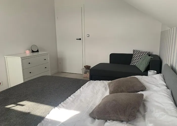 Dom Nad Morzem Z Jacuzzi 10 Osob Morze Przygod فيلة