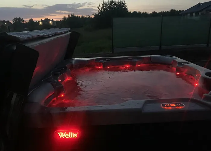 فيلة Dom Nad Morzem Z Jacuzzi 10 Osob Morze Przygod Mieroszyno