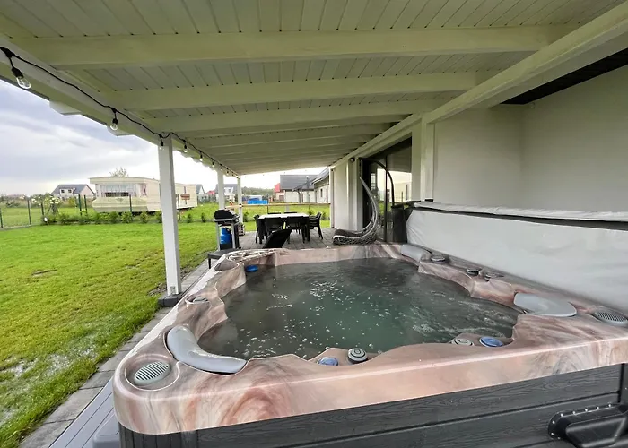 Dom Nad Morzem Z Jacuzzi 10 Osob Morze Przygod فيلة Mieroszyno